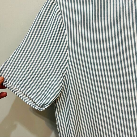 Cremieux Womens green striped short sleeve top size XS small - Picture 3 of 8